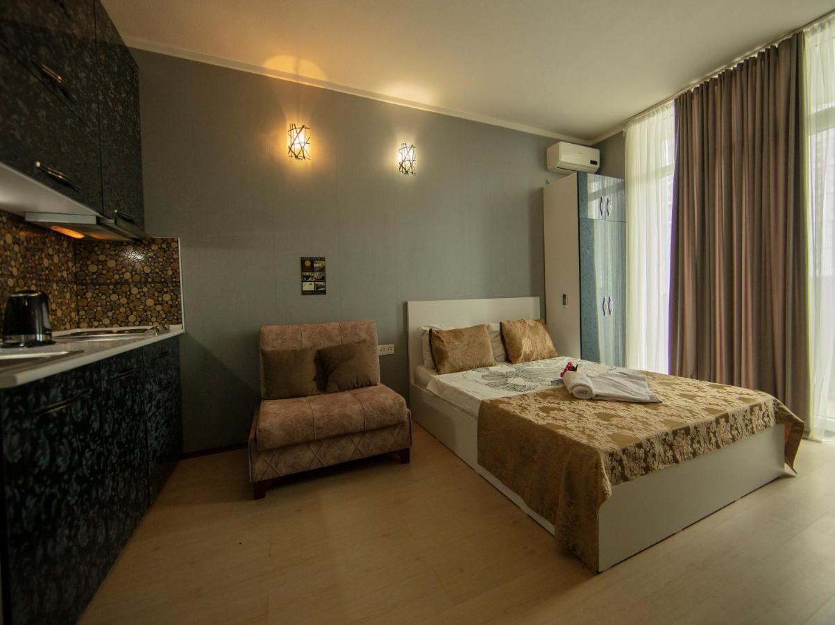 Tower Apartments Batoumi Extérieur photo